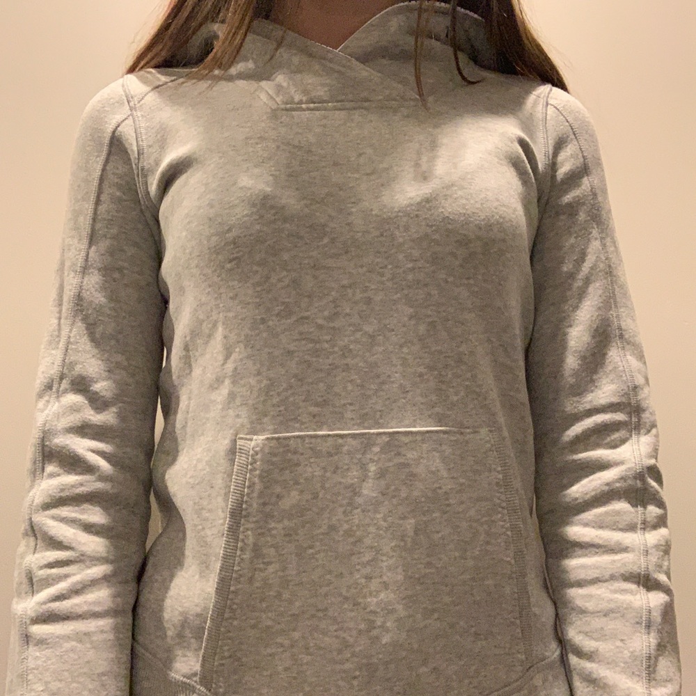 Lululemon Ivivva Pullover